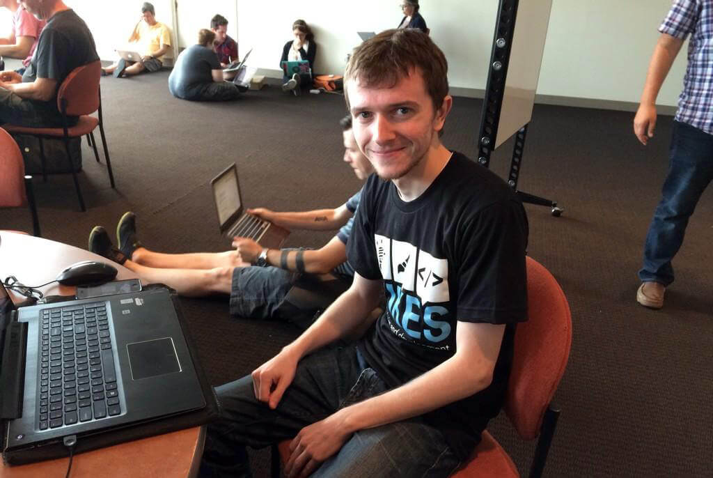 Evan working at contributor day